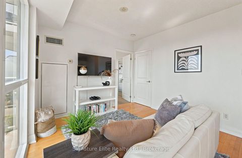 Photo 11 at 902 - 1430 Yonge Street, St. Clair, Toronto
