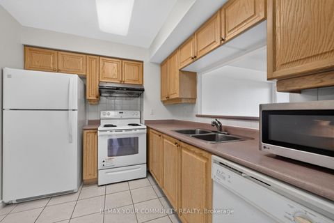 Photo 13 at 1729 - 68 Corporate Drive, Woburn, Toronto