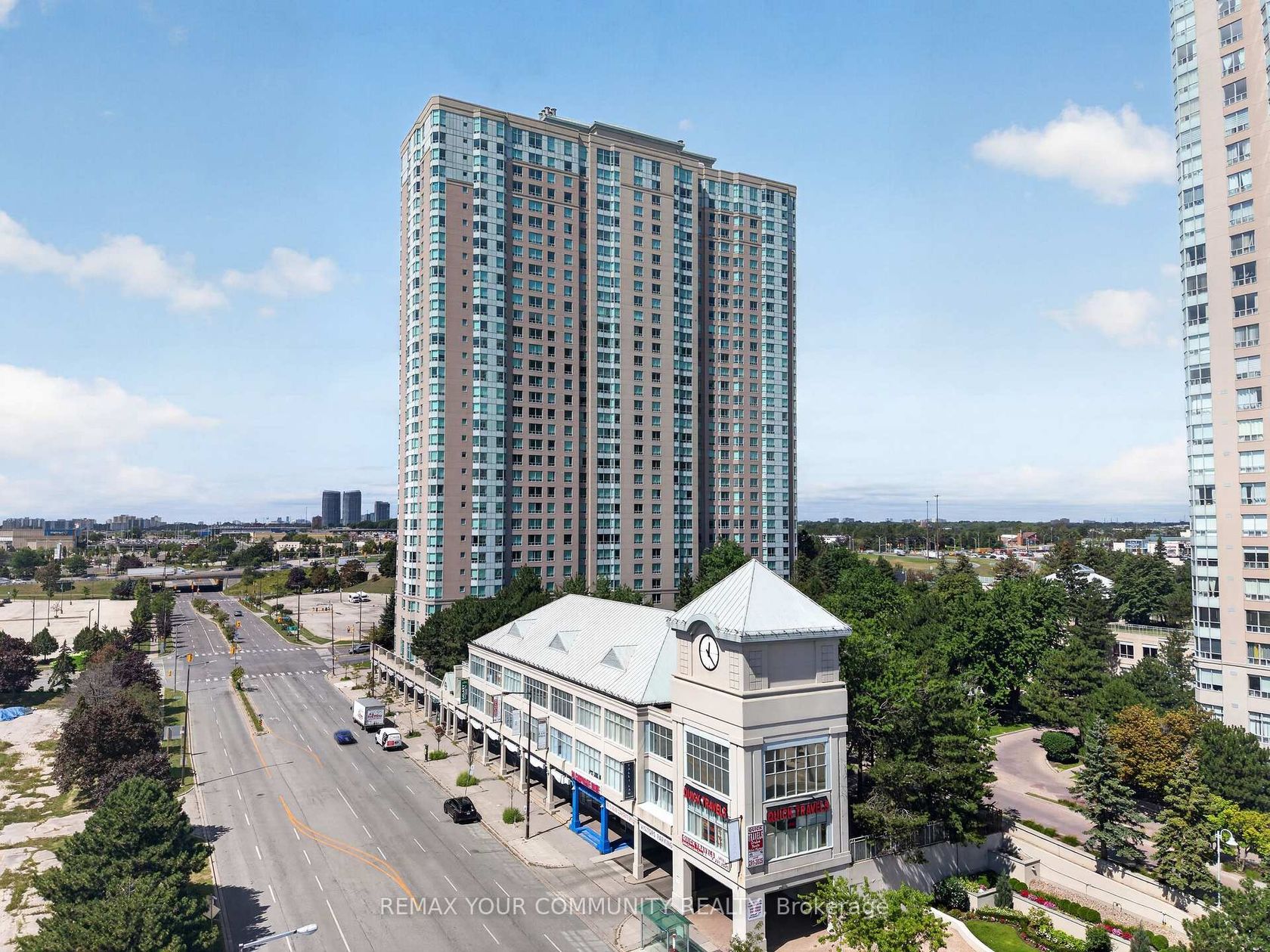 1729 - 68 Corporate Drive, Woburn, Toronto 