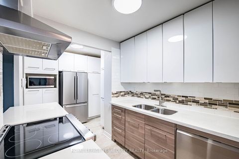 Photo 19 at 210 - 299 Mill Road, Markland Wood, Toronto