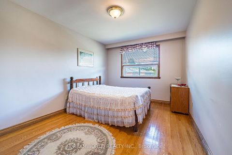 Photo 25 at 297 Derrydown Road, York University Heights, Toronto