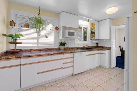 Photo 7 at 6 Oren Boulevard, Sunnidale, Barrie