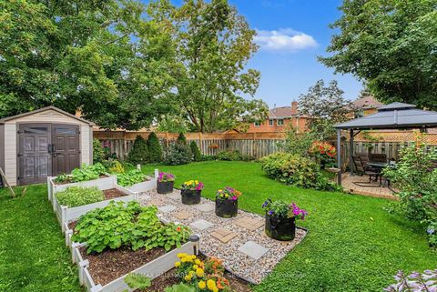 Photo 14 at 5 Barwick Drive, West Bayfield, Barrie