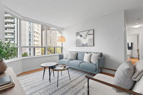 Photo 2 at 601 - 25 Maitland Street, Yonge Corridor, Toronto
