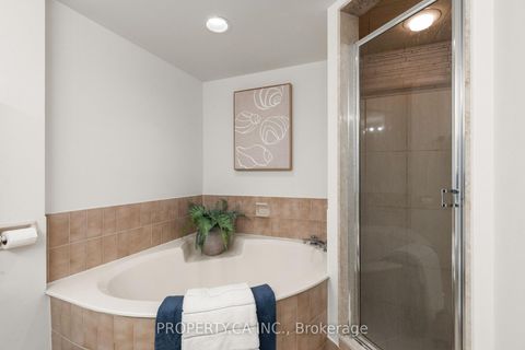 Photo 16 at 601 - 25 Maitland Street, Yonge Corridor, Toronto