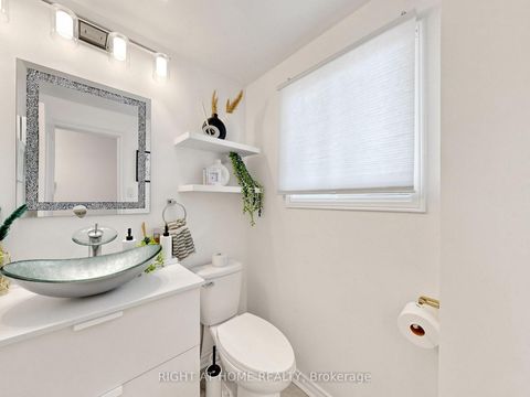 Photo 18 at 207 Hickling Trail, Grove East, Barrie