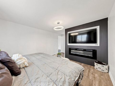 Photo 21 at 207 Hickling Trail, Grove East, Barrie