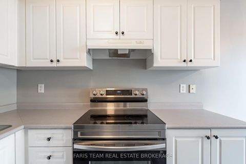 Photo 6 at 76 - 243 Ferndale Drive S, Ardagh, Barrie
