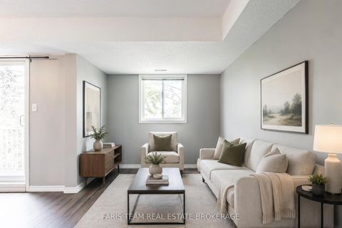 Photo 10 at 76 - 243 Ferndale Drive S, Ardagh, Barrie