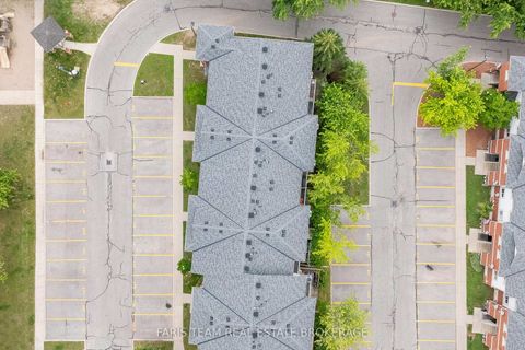 Photo 24 at 76 - 243 Ferndale Drive S, Ardagh, Barrie