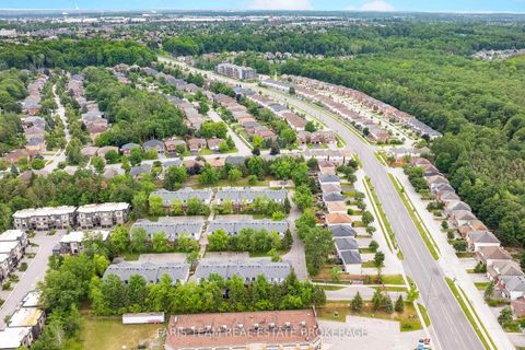 Photo 26 at 76 - 243 Ferndale Drive S, Ardagh, Barrie