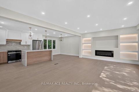 Photo 3 at 11 Faircroft Boulevard, Cliffcrest, Toronto