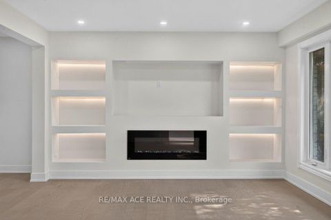 Photo 6 at 11 Faircroft Boulevard, Cliffcrest, Toronto