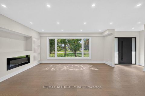Photo 7 at 11 Faircroft Boulevard, Cliffcrest, Toronto