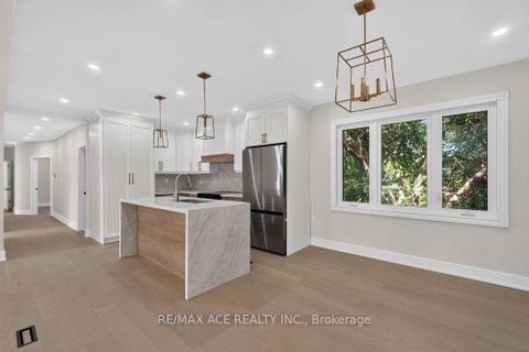 Photo 12 at 11 Faircroft Boulevard, Cliffcrest, Toronto