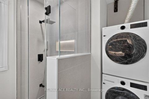 Photo 26 at 11 Faircroft Boulevard, Cliffcrest, Toronto