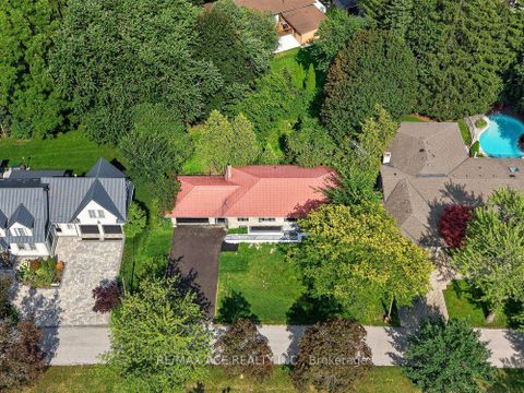 Photo 42 at 11 Faircroft Boulevard, Cliffcrest, Toronto
