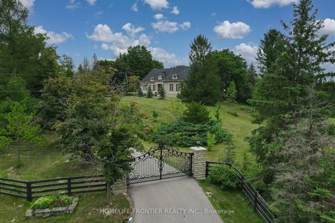 Photo 3 at 7645 16th Side Road, Rural King, King