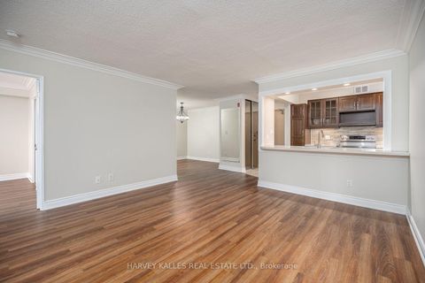 Photo 8 at 521 - 20 Southport Street, Swansea, Toronto