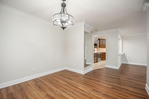 Photo 15 at 521 - 20 Southport Street, Swansea, Toronto