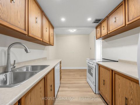 Photo 20 at 2307 - 3151 Bridletowne Circle, L'Amoreaux, Toronto