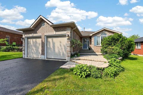 Photo 1 at 101 Lion's Gate Boulevard, Little Lake, Barrie