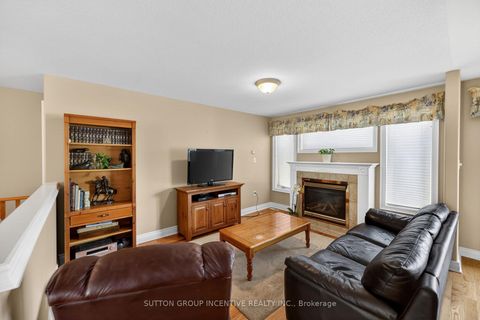 Photo 9 at 101 Lion's Gate Boulevard, Little Lake, Barrie