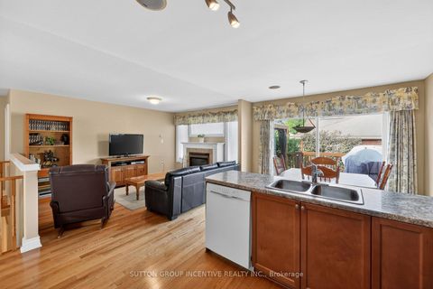 Photo 10 at 101 Lion's Gate Boulevard, Little Lake, Barrie