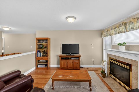 Photo 11 at 101 Lion's Gate Boulevard, Little Lake, Barrie