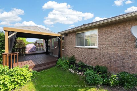 Photo 17 at 101 Lion's Gate Boulevard, Little Lake, Barrie