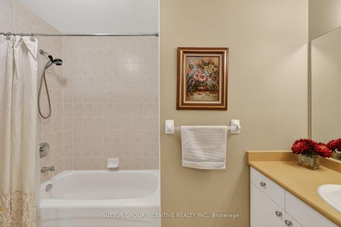 Photo 27 at 101 Lion's Gate Boulevard, Little Lake, Barrie