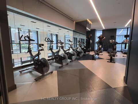 Photo 13 at 4512 - 1 Yorkville Avenue, Annex, Toronto