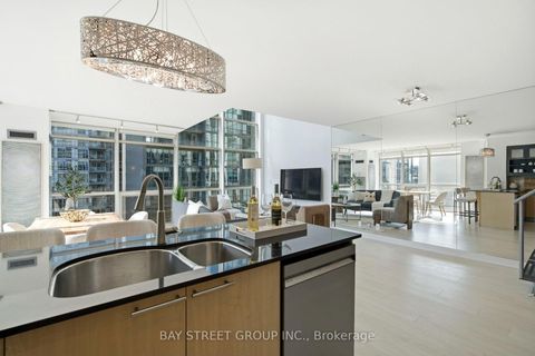 Photo 13 at 925 - 36 Blue Jays Way, Waterfront Communities C1, Toronto