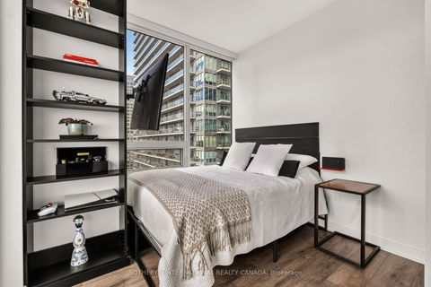 Photo 9 at 2302 - 127 BROADWAY Avenue, Mount Pleasant West, Toronto