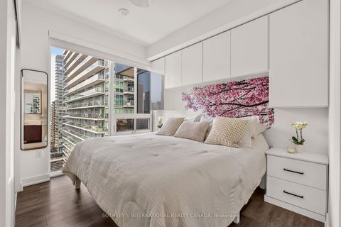 Photo 11 at 2302 - 127 BROADWAY Avenue, Mount Pleasant West, Toronto