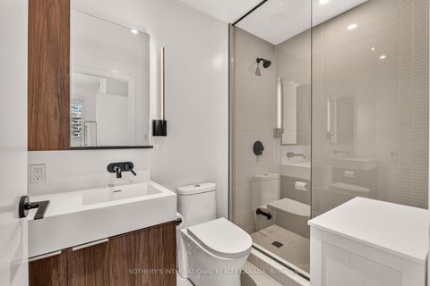 Photo 12 at 2302 - 127 BROADWAY Avenue, Mount Pleasant West, Toronto