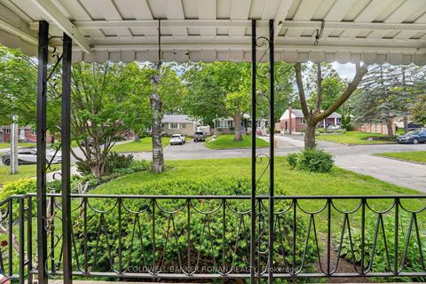 Photo 5 at 9 Vine Street, Sunnidale, Barrie