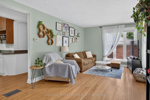 Photo 7 at 9 Vine Street, Sunnidale, Barrie