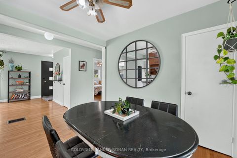 Photo 16 at 9 Vine Street, Sunnidale, Barrie