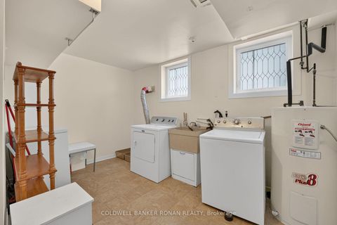 Photo 30 at 9 Vine Street, Sunnidale, Barrie