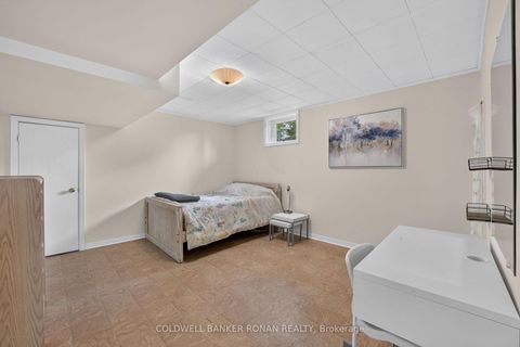 Photo 31 at 9 Vine Street, Sunnidale, Barrie