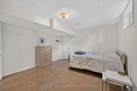 Photo 33 at 9 Vine Street, Sunnidale, Barrie