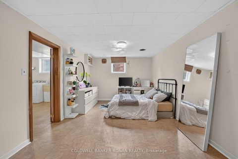 Photo 35 at 9 Vine Street, Sunnidale, Barrie