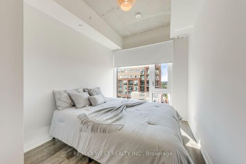 Photo 23 at 910 - 1808 St. Clair Avenue W, Pellam Park, Toronto
