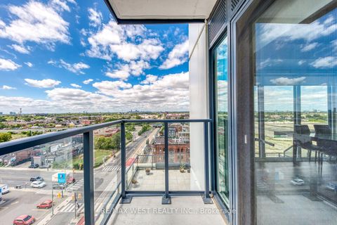 Photo 32 at 910 - 1808 St. Clair Avenue W, Pellam Park, Toronto