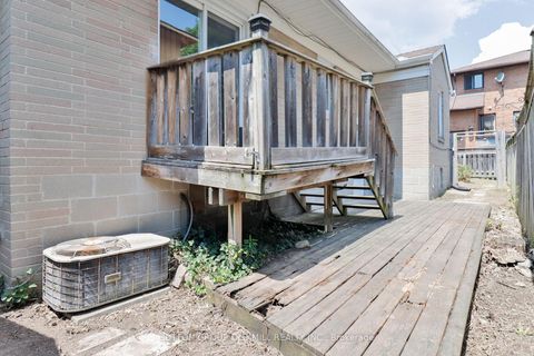 Photo 10 at 1 Penhale Drive, Humber Heights, Toronto