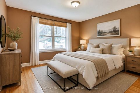 Photo 25 at 1 Penhale Drive, Humber Heights, Toronto