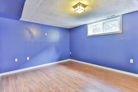 Photo 32 at 1 Penhale Drive, Humber Heights, Toronto