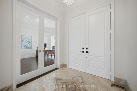 Photo 3 at 33 Keatley Drive, Patterson, Vaughan