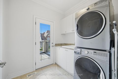 Photo 32 at 33 Keatley Drive, Patterson, Vaughan